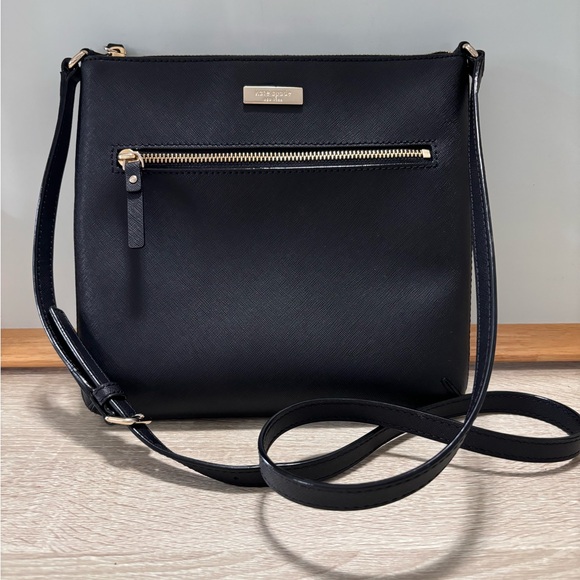 Kate Spade Rima Laurel Way crossbody - Picture 1 of 4